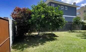 Imagem 3: NOBILLE IMÓVEIS aluga - Linda casa em amplo terreno com 02 dormitórios por R$ 2.200 nos In