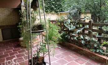 Imagem 3: Casa à venda em Centro com 569 m², 3 quartos, 1 suíte, 10 vagas