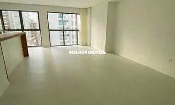 Imagem 2: Apartamento Alto Padrão com 04 Suítes, Localizado no Centro de Balneário Camboriú/SC