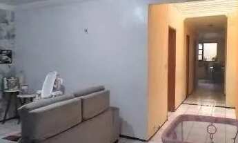 Imagem 2: Casa plana com 3 quartos para vender próximo Av. José Bastos