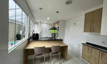 Imagem 3: Casa em condomínio próximo a Granja Viana. Com Piscina!