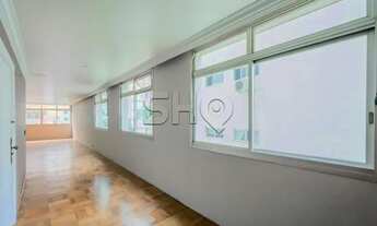 Imagem 3: Excelente apartamento em rua valorizada de Higienópolis. São 231m² e 2 vagas