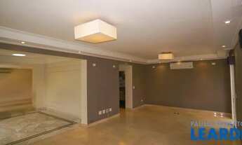 Imagem: CASA ASSOBRADADA - JARDIM AMÉRICA - SP