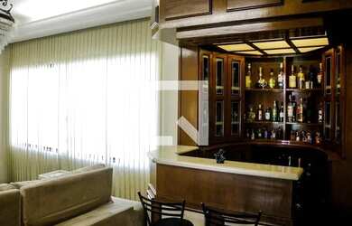 Imagem 3: Casa à Venda - Santa Maria, 3 Quartos, 292 m2