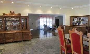 Imagem 3: RP4 Casa com 4 quartos, sendo 4 suítes, com 4 vagas de garagem para alugar, 700 m² por R