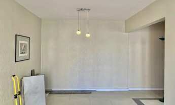 Imagem 6: 72m - 2 quartos - reformado - varanda - andar alto - prédio com academia - Vila Olímpia