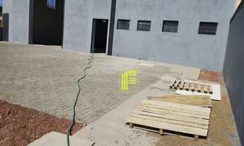 Imagem 3: BARRACÃO EM TER. 550M² - 330M² - NOVÍSSIMO - F. SOMBRA - ALUG. R$8.500,00