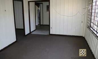 Imagem 5: Casa de Madeira - R Canada, 1411 - Boa Vista - Curitiba - PR