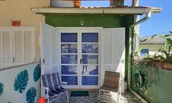 Imagem: Sobrado geminado com 2 dormitorios a 200