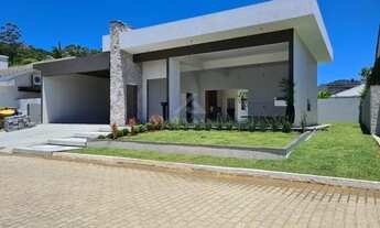 Imagem: Casa à venda no bairro Cachoeira do Bom