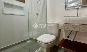 Imagem 5: Casa no Rio Tavares com cinco dormitórios