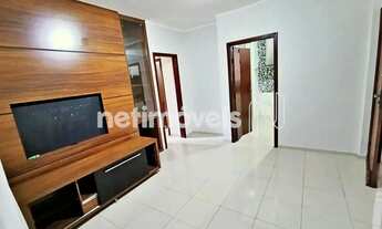 Imagem 2: àrea Privativa com suíte no bairro Sagrada Família