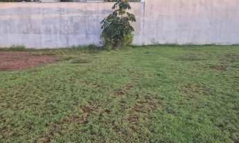 Imagem 2: Lote maior que o padrão no Florais itália com 671 metros