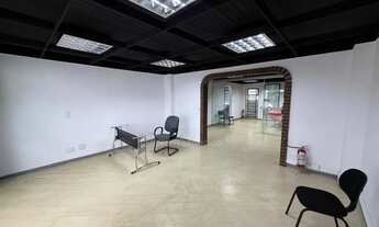 Imagem 7: Imóvel comercial com 12 ambientes para alugar na região central de Londrina