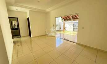 Imagem: Casa para Aluguel no Bairro Granada 3 Quartos