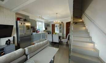 Imagem 7: Casa de esquina com 3 quartos sendo 1 suíte com sacada, ótima área de lazer