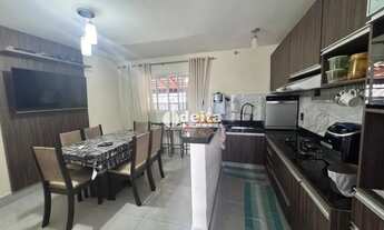 Imagem 4: Casa disponível para venda no bairro Segismundo Pereira em Uberlândia MG