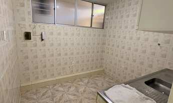 Imagem 3: Apartamento com ótima localização no Costa Azul