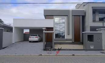 Imagem 3: Casa Ampla à Venda em Tijucas! 3 Quartos + Área de Festa