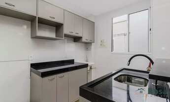 Imagem 4: Apartamento à Venda com 2 Quartos, armários planejados no Condomínio Chapada da Costa, pró