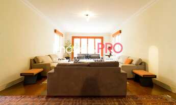 Imagem 6: Um Lindenberg de 494 m2 com ares de casa no coração dos jardins