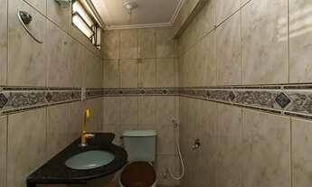 Imagem 7: CASA COM 3 QUARTOS SENDO 1 SUÍTE E 3 PAVIMENTOS E QUINTAL - ACEITA FINANCIAMENTO