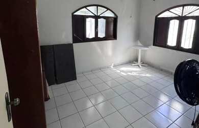 Imagem 7: Ótima casa em Ponta Negra com três quartos sendo uma suíte