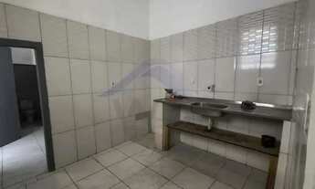 Imagem 3: Prédio, tipo sobrado próximo à Saens Pena