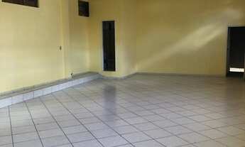 Imagem 4: Sala Grande Localizada No Centro De Seabra