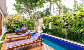 Imagem 3: Casa de Alto Padrão em Condomínio fechado - 819m² com 4 suítes/Piscina/4 vagas à venda por