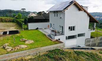 Imagem 2: GRAMADO - Casa Padrão - Vale das colinas