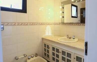 Imagem 8: Apartamento de 210m² com 4 Dormitórios, sendo 2 Suítes em Moema