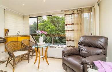 Imagem 5: Apartamento para venda possui 132. Petropolis com 3 dormitórios e 3 vagas