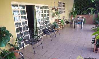 Imagem: Casa à venda com 6 dormitórios, 604 Sul