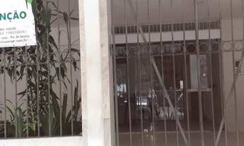 Imagem 2: Apartamento para venda com 69 metros quadrados com 2 quartos em Laranjeiras - Rio de Janei