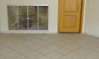 Imagem 3: EXCELENTE CASA COM 2 PAVIMENTOS NO GRANITO