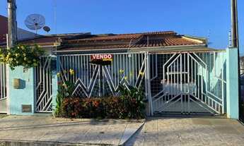 Imagem 2: Casa para venda tem 200 metros quadrados com 4 quartos