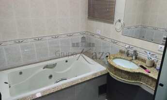 Imagem 7: Casa Sobrado- Jardim Imperial - 3 Dormitórios - 180m².- São José dos Campos - SP