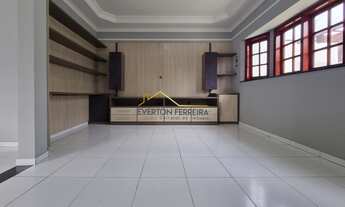 Imagem 2: Linda Casa Térrea com 3 Dormitórios, sendo 1 Ampla Suíte com Closet