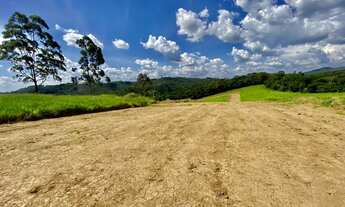 Imagem 3: FX-Lotes com localização perfeita venha conhecer aceitamos veículos 11SFHG9