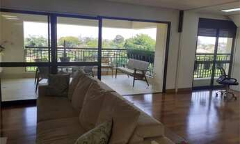 Imagem 2: Cobertura para venda possui 312m² com 3 quartos sendo 3 suítes em Alto de Pinheiros - São