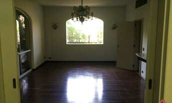 Imagem 6: Casa de alto padrão em local tranquilo ao lado do shopping Cidade Jardim