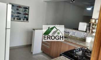 Imagem 2: Casa com 3 dormitórios e 5 vagas à venda, 216 m² por R$ 745.000 - Vila Scarpelli - Santo A