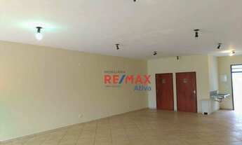 Imagem 4: Barracão em esquina movimentada no Água Branca