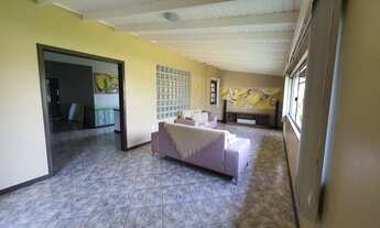 Imagem 3: Casa para Venda em Florianópolis, Capoeiras, 3 dormitórios, 1 suíte, 2 banheiros, 2 vagas