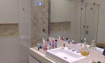 Imagem 5: Casa de condomínio sobrado para venda tem 459 metros quadrados com 5 quartos