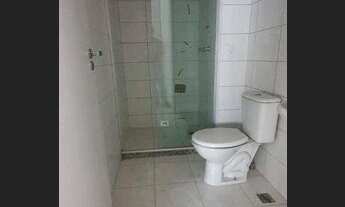 Imagem 6: Vendo apartamento de dois dormitórios, com suíte e garagem, Avenida Cavalhada Zona Sul de