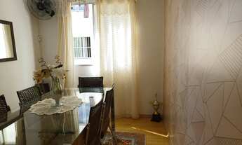 Imagem 7: Apartamento 3 dormitórios, sala ampla para 2 ambientes, cozinha com armários, todo em piso