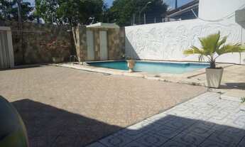 Imagem 2: Casa para venda tem 240 metros quadrados com 5 quartos em Parque Manibura - Fortaleza - CE