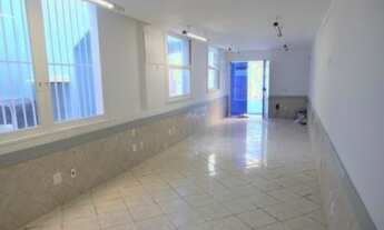 Imagem: Casa com 11 Salas de diversos tamanhos